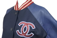 Load image into Gallery viewer, 極美品 CHANEL シャネル ベースボールジャケット スタジャン P23442W03353 レザー使いブルゾン 中古 49192