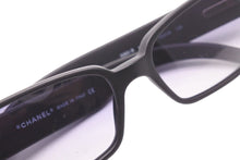 Load image into Gallery viewer, CHANEL シャネル サングラス シャネル クリスタル ソリッド シェード 5060-B 55□16 ブラック ユニセックス 美品 中古 49283
