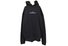 Load image into Gallery viewer, MAISON MARGIELA メゾン マルジェラ パーカー 20AW 反転ロゴ ステッチ オーバーサイズ サイズ44 S50GU0149 美品 中古 49284