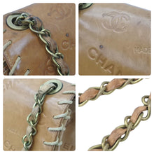 Load image into Gallery viewer, CHANEL シャネル チェーンショルダーバッグ ココマーク ヴィンテージ 2番台 レザー ブラウン ゴールド金具 良品 中古 49343