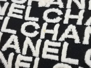 CHANEL シャネル 19AW 総柄 ニット ホワイト ブラック ロゴ セーター ジップ P61951K47642 サイズ38 美品 中古 49397