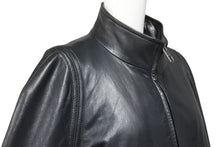 Load image into Gallery viewer, VALENTINO ヴァレンティノ ライダースジャケット ブラック サイズ50 レザー 32868 01 良品 中古 49432