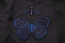 Load image into Gallery viewer, Valentino ヴァレンチノ ジャケット スタジャン 蝶 刺繡 ネイビー サイズ48 MV3CI0A243J 美品 中古 49668