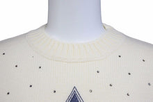 Load image into Gallery viewer, 未使用品 Dior ディオール ニットベスト ノースリーブ ラインストーン 刺繍 オフホワイト ネイビー 3SBM14PUL9_Y013 サイズ8 中古 49675