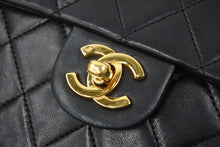 Load image into Gallery viewer, CHANEL シャネル ミニマトラッセ ショルダーバッグ 1番台 ココマーク ラムスキン ブラック ゴールド 美品 中古 49705