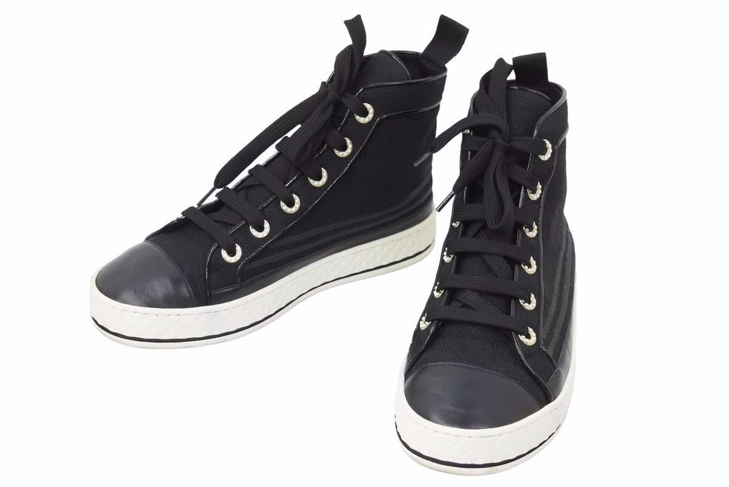 CHANEL シャネル スニーカー 19年クルーズモデル ココマーク キャンバス ハイカットスニーカー G34222 良品 中古 49723