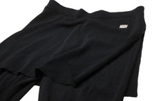 Load image into Gallery viewer, 極美品 CHANEL シャネル スカートレイヤードパンツ サイズ38 P19109V01096 レーヨン ナイロン ブラック シルバー金具 中古 49775