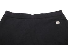 Load image into Gallery viewer, 極美品 CHANEL シャネル スカートレイヤードパンツ サイズ38 P19109V01096 レーヨン ナイロン ブラック シルバー金具 中古 49775