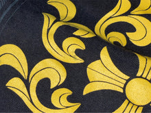 Load image into Gallery viewer, chrome hearts クロムハーツ ヴィンテージ ポーチ 小物入れ クロス ポケット コットン ブラック イエロー 良品 中古 49844