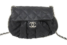 Load image into Gallery viewer, 極美品 CHANEL シャネル マトラッセ チェーンアラウンド ショルダーバッグ 19番台 ラムスキン ブラック シルバー 中古 49892