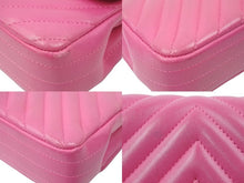 Load image into Gallery viewer, シャネル CHANEL ミニマトラッセ Vステッチ ピンク ゴールド金具 ショルダーバッグ レディース 美品 中古 49957