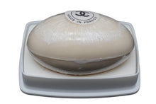 Load image into Gallery viewer, 新品未使用品 CHANEL シャネル 固形石鹸 N.19 ケース付き SAVON サヴォン 150g ギフト フランス製 アイボリー ブラック 150g 50095