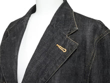 Load image into Gallery viewer, COMME des GARCONS HOMME コムデギャルソンオム キューバ柄 3Bテーラード デニム ジャケット HI-J022 サイズS 美品 中古 50133