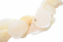 Load image into Gallery viewer, CHANEL シャネル ネックレス・チョーカー 薔薇 ココマーク プラスチック 02P刻印 イエロー ゴールド金具 レディース 美品 中古50168