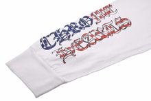 Load image into Gallery viewer, クロムハーツ Chrome Hearts LS T-Shirt CH アメリカンフラッグ ロンT ポケT 袖プリ バックプリント 中古 50289