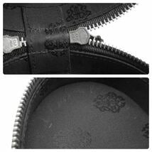 Load image into Gallery viewer, ChromeHearts クロムハーツ ヴィンテージ ジュエリーケース 小物入れ ナイロン レザー ブラック シルバー金具 美品 中古 50372