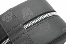 Load image into Gallery viewer, ChromeHearts クロムハーツ ヴィンテージ ジュエリーケース 小物入れ ナイロン レザー ブラック シルバー金具 美品 中古 50372