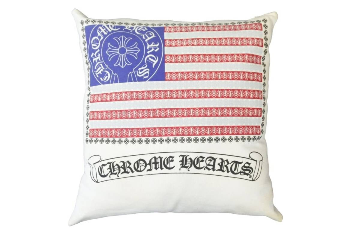 CHROME HEARTS セメタリークロスパッチクッション ピンクベージュ クロムハーツ 財布（Chrome Hearts）REC F ZIP＃2 キルティング