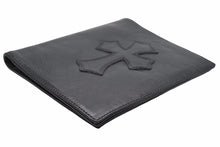Load image into Gallery viewer, Chromehearts クロムハーツ パスケース 手帳カバー カードケース クロスパッチ USA製 レザー ブラック 美品 中古 50390