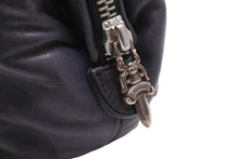 Load image into Gallery viewer, CHROME HEARTS クロムハーツ ポーチ コスメティックケース クロスパッチ スクロールラベル・ダガー ブラック 良品 中古 50450