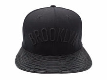 Load image into Gallery viewer, ジャストドン just don ×RSVP GALLERY BROOKLYN NETS スナップバックキャップ レザー ブラック 美品 中古 50468