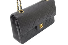 Load image into Gallery viewer, CHANEL シャネル マトラッセ25 ショルダーバッグ ダブルフラップ 4番台 1997年代 ラムスキン ブラック ゴールド 美品 中古 50483