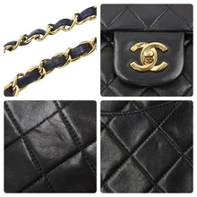 Load image into Gallery viewer, CHANEL シャネル マトラッセ25 ショルダーバッグ ダブルフラップ 4番台 1997年代 ラムスキン ブラック ゴールド 美品 中古 50483