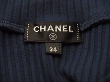 Load image into Gallery viewer, 極美品 CHANEL シャネル 半袖 ニット Tシャツ ネイビー トップス カットソー P59079V40761 サイズ34 中古 50556