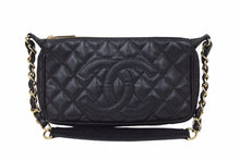 Load image into Gallery viewer, CHANEL シャネル 月見型 ポーチ ワンショルダー キャビアスキン 7番台 美品 中古 50607