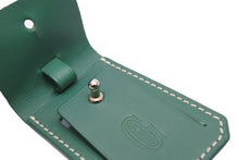 Load image into Gallery viewer, GOYARD ゴヤール ネームタグ バッグチャーム 名札 アクセサリー ポルト アドレス レザー グリーン シルバー金具 美品 中古 50724