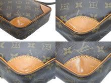 Load image into Gallery viewer, LOUIS VUITTON ルイ・ヴィトン ショルダーバッグ ダヌーブ モノグラム M45266 ゴールド金具 良品 中古 50988