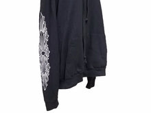Load image into Gallery viewer, CHROME HEARTS クロムハーツ パーカー ホースシュー 両袖プリント ブラック コットン サイズL 美品 中古 51035