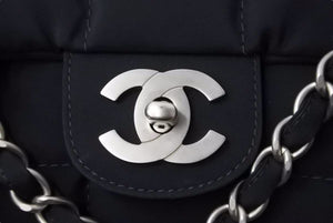 CHANEL シャネル マトラッセ チョコバー ショルダーバッグ 7番台 ココマーク ナイロン ブラック シルバー金具 美品 中古 51078