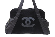 Load image into Gallery viewer, CHANEL シャネル ココマーク ミニボストンバッグ ハンドバッグ 9番台 サテン ファー ブラック シルバー金具 美品 中古 51079
