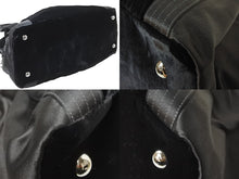 Load image into Gallery viewer, CHANEL シャネル ココマーク ミニボストンバッグ ハンドバッグ 9番台 サテン ファー ブラック シルバー金具 美品 中古 51079