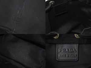 PRADA プラダ 巾着ポーチ ミニバッグ トライアングルロゴ イタリア製 ナイロン ブラック シルバー金具 美品 中古 51094