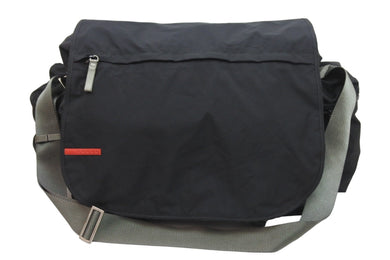 PRADA プラダ ショルダーバッグ 斜め掛け スポーツライン 4VA576 ナイロン ブラック シルバー金具 ユニセックス 美品 中古 51104