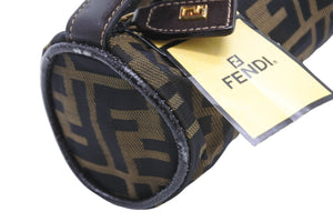 FENDI フェンディ ハンドポーチ ミニポーチ ズッカ柄 イタリア製 レザー キャンバス ブラウン ゴールド金具 美品 中古 51142