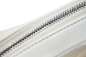 CHANEL シャネル ショルダーバッグ チェーンショルダー ココマーク 22番台 ホワイト ゴールド金具 良品 中古 51145