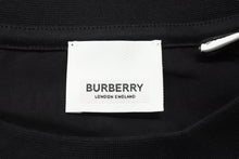 画像をギャラリービューアに読み込む, 極美品 BURBERRY バーバリー ロゴ プリント半袖Ｔシャツ ブラック 黒 ホワイト 白 トップス コットン 8070132 XL 中古 51148 