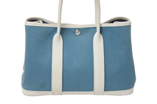 Load image into Gallery viewer, HERMES エルメス ガーデンパーティTPM トートバッグ ハンドバッグ T刻印 トワルオフィシェ ブルーシャンブレー 良品 中古 51207
