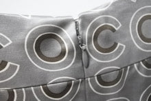 Load image into Gallery viewer, CHANEL シャネル マーメイドフレアスカート ボトムス 総柄 膝丈 38 01A COCO ウール シルク グレー レディース 良品 中古 51228
