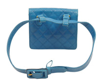 Load image into Gallery viewer, CHANEL シャネル ウエストバッグ・ボディバッグ 1番台 キャビアスキン ブルー ゴールド金具 美品 中古 51314