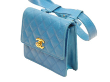 Load image into Gallery viewer, CHANEL シャネル ウエストバッグ・ボディバッグ 1番台 キャビアスキン ブルー ゴールド金具 美品 中古 51314