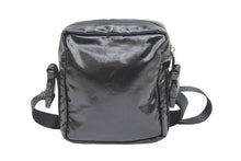 Load image into Gallery viewer, CHANEL シャネル ショルダーバッグ ココマーク スポーツライン 11番台 ブラック ライトグレー 美品 中古 51320