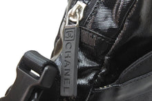Load image into Gallery viewer, CHANEL シャネル ショルダーバッグ ココマーク スポーツライン 11番台 ブラック ライトグレー 美品 中古 51320