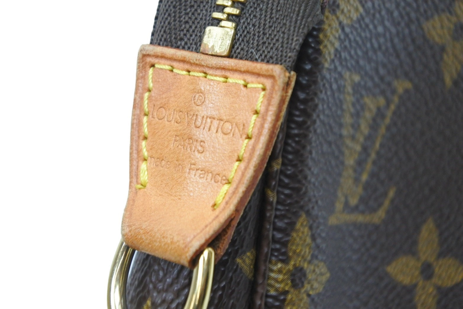 LOUIS VUITTON ルイヴィトン ショルダーバッグ アクセサリーポーチ  