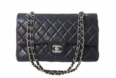 CHANEL マトラッセWフラップチェーンショルダー 7番台 25 ショルダーバッグ ブラック×シルバー金具 レザー 美品 中古 51367