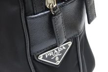 画像をギャラリービューアに読み込む, PRADA プラダ ワンショルダーバッグ BR2162 VELA VINTAGE 三角プレート ナイロン レザー ブラック シルバー金具 美品 中古 51385