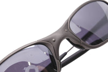 Load image into Gallery viewer, OAKLEY オークリー サングラス JO95930 ジュリエット シルバー スタンダードフィット 美品 中古 51438